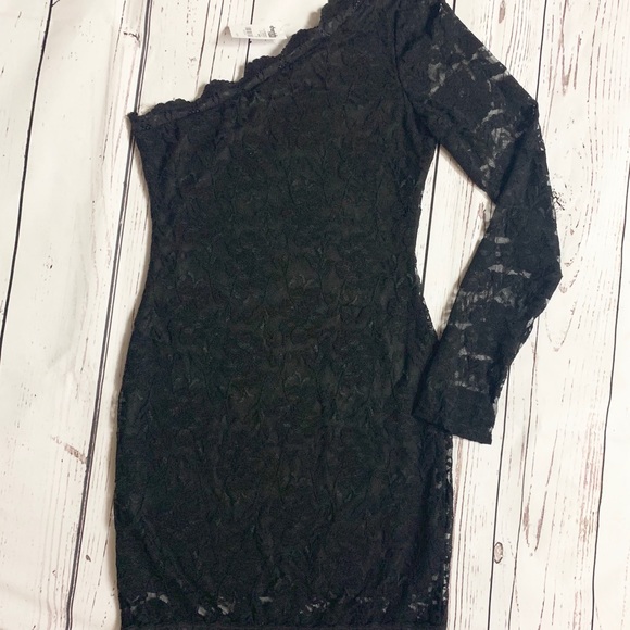 Charlotte Russe Dresses & Skirts - Charlotte Russe Black Lace One Shoulder Mini Dress Small